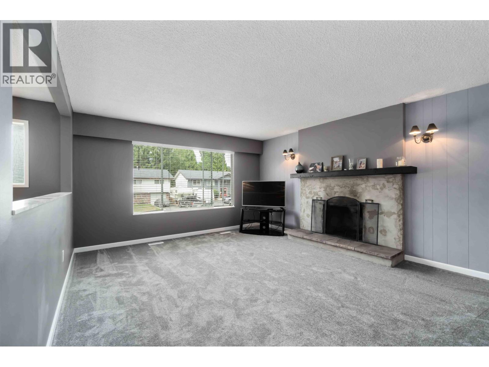 1088 Fraser Avenue, Port Coquitlam, British Columbia  V3B 1L8 - Photo 5 - R3038634