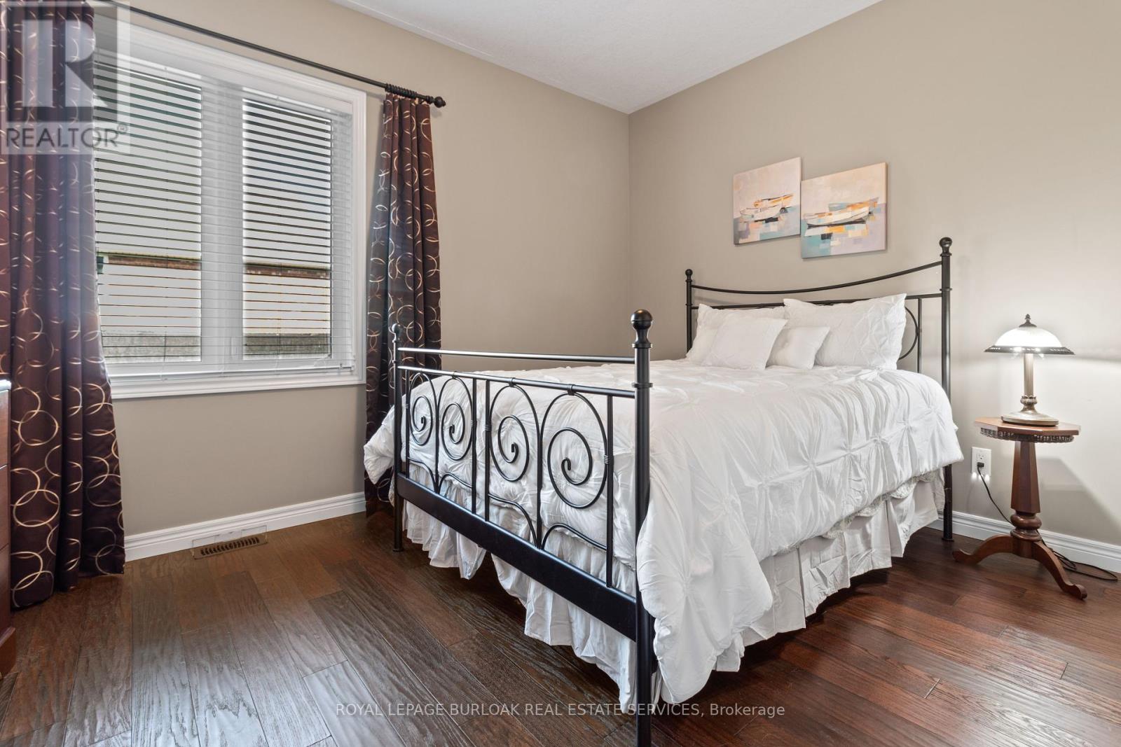 21 Farrow Road, Brantford, Ontario  N3T 5L7 - Photo 27 - X12366087
