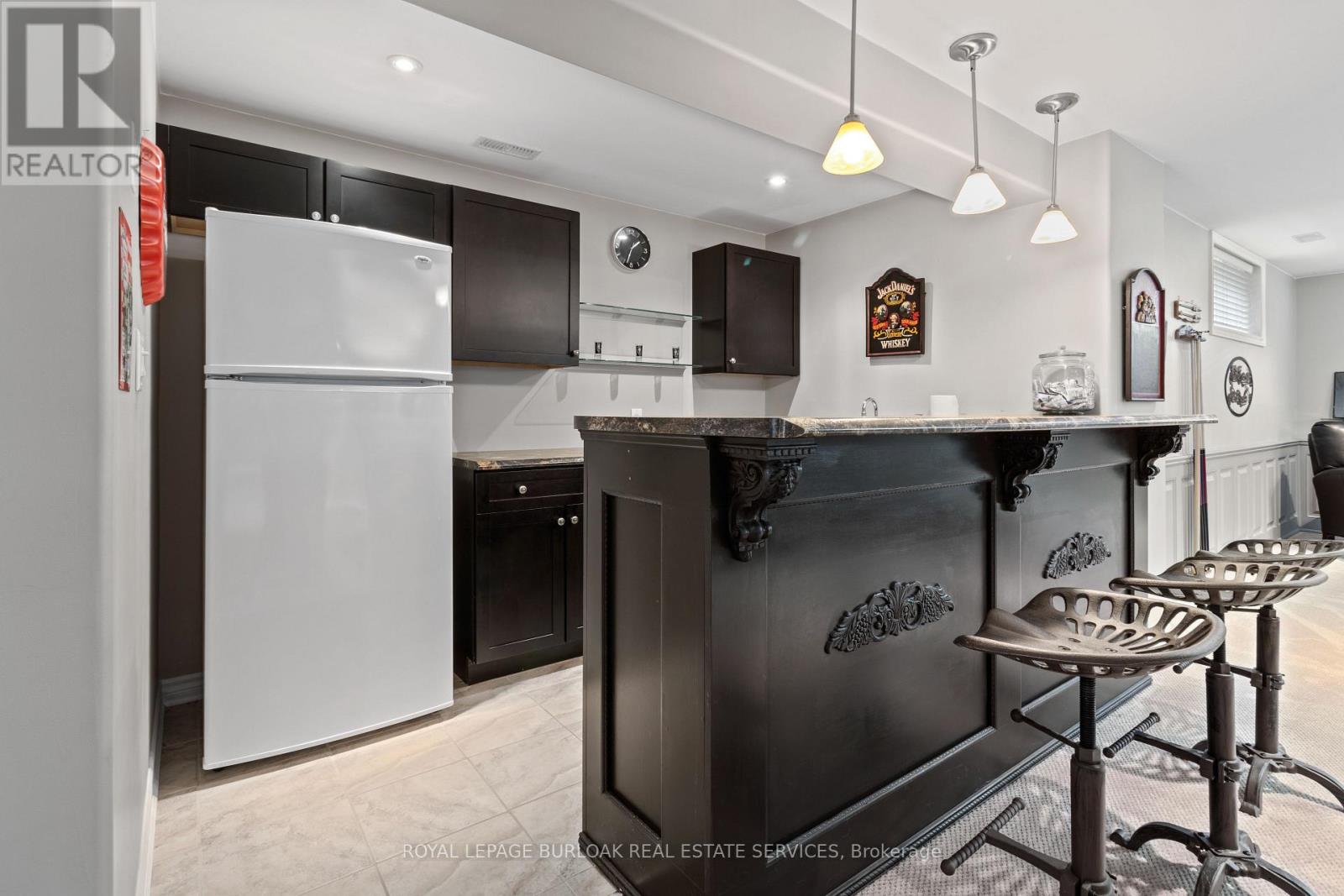 21 Farrow Road, Brantford, Ontario  N3T 5L7 - Photo 37 - X12366087