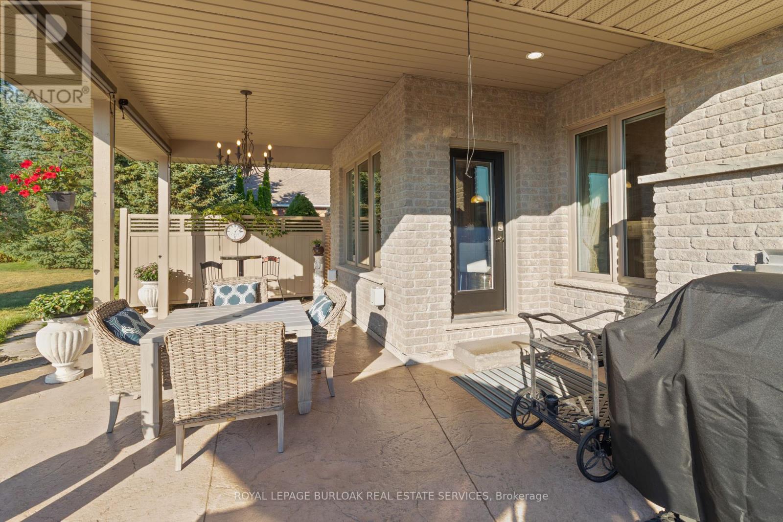 21 Farrow Road, Brantford, Ontario  N3T 5L7 - Photo 41 - X12366087