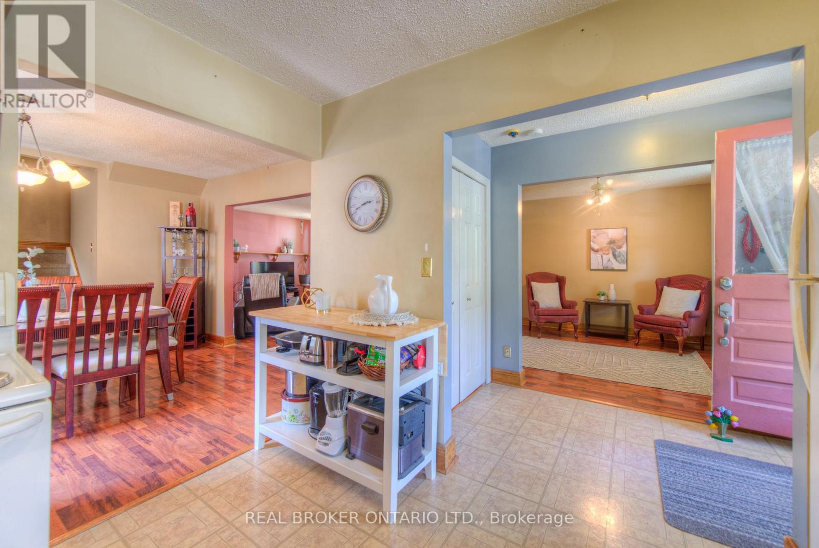 138 Forest Road, Cambridge, Ontario  N1S 3B7 - Photo 10 - X12366113