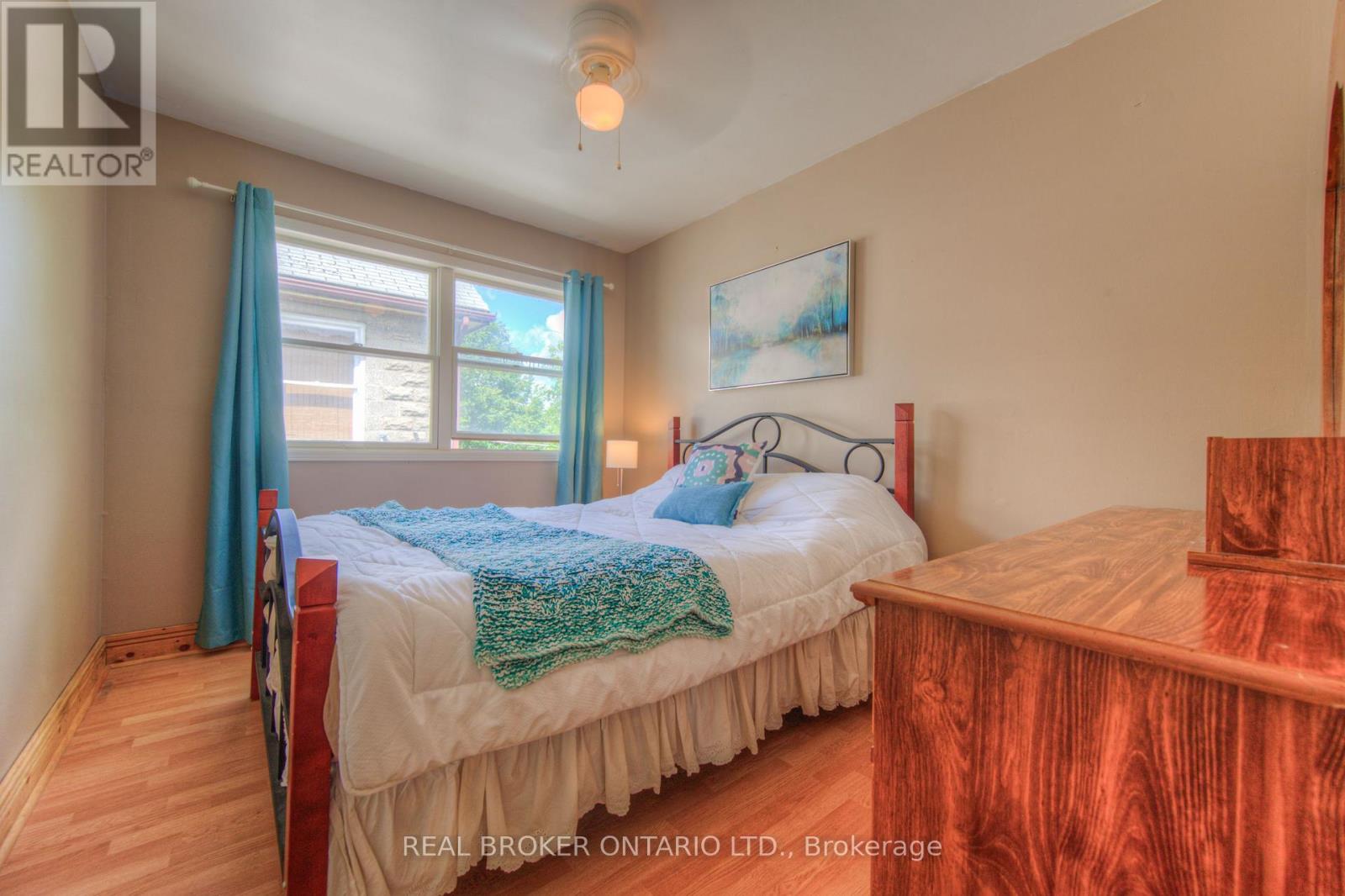 138 Forest Road, Cambridge, Ontario  N1S 3B7 - Photo 18 - X12366113