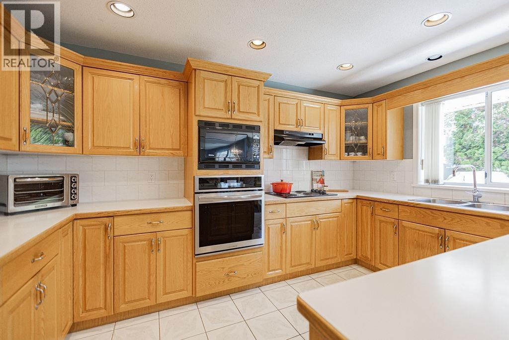 7758 Mcgregor Avenue, Burnaby, British Columbia  V5J 4H5 - Photo 6 - R3040837