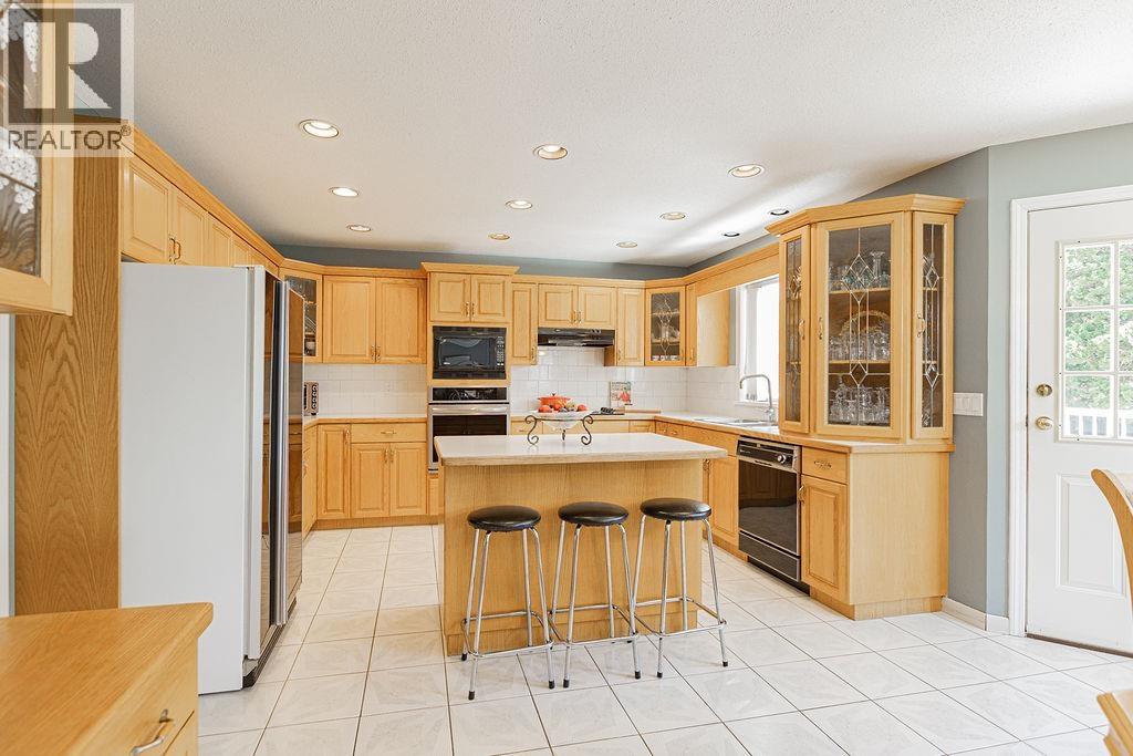 7758 Mcgregor Avenue, Burnaby, British Columbia  V5J 4H5 - Photo 7 - R3040837