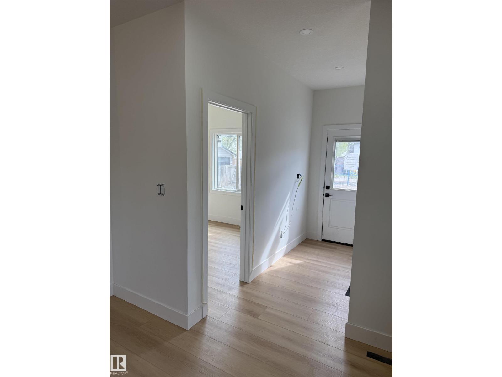 11915 123 St Nw, Edmonton, Alberta  T5L 0G9 - Photo 14 - E4454821