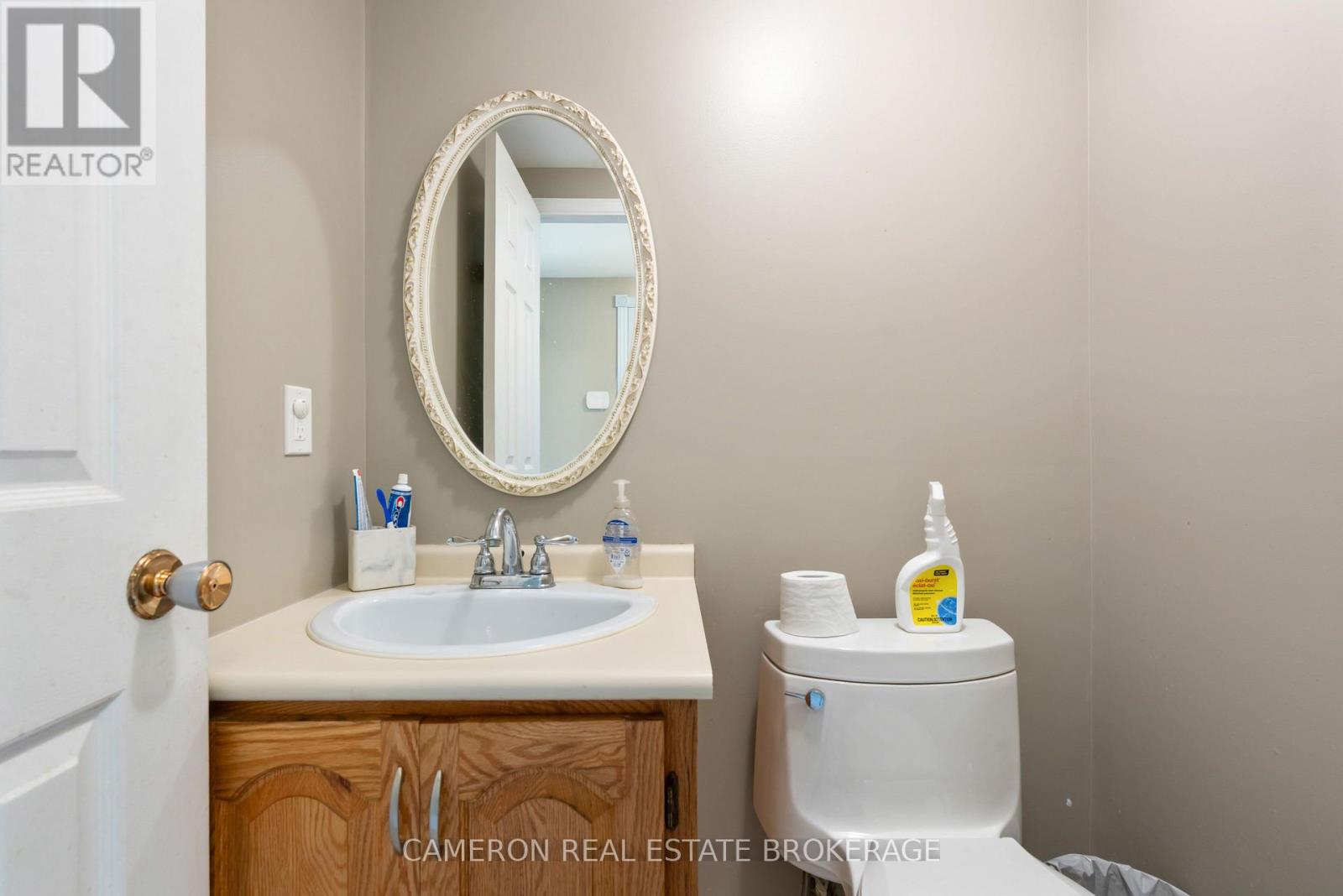 1369 Lochiel Street, Cornwall, Ontario  K6H 6N5 - Photo 19 - X12366207