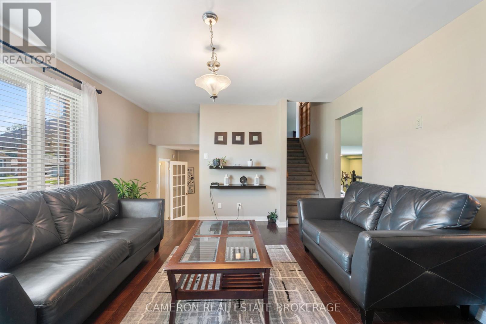 1369 Lochiel Street, Cornwall, Ontario  K6H 6N5 - Photo 8 - X12366207