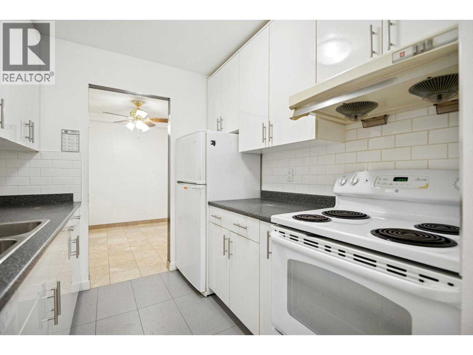 134 8411 Ackroyd Road, Richmond, British Columbia  V6X 3E6 - Photo 4 - R3040663