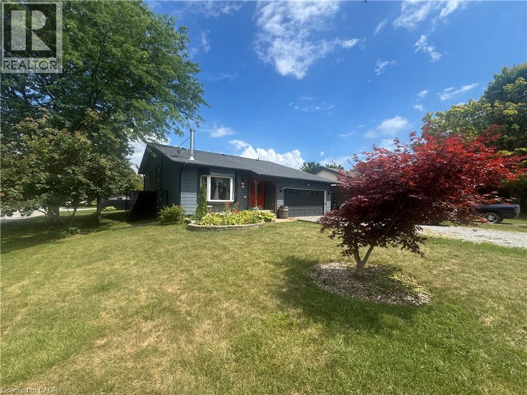 24 WOODHOUSE Avenue, Port Dover, Ontario
