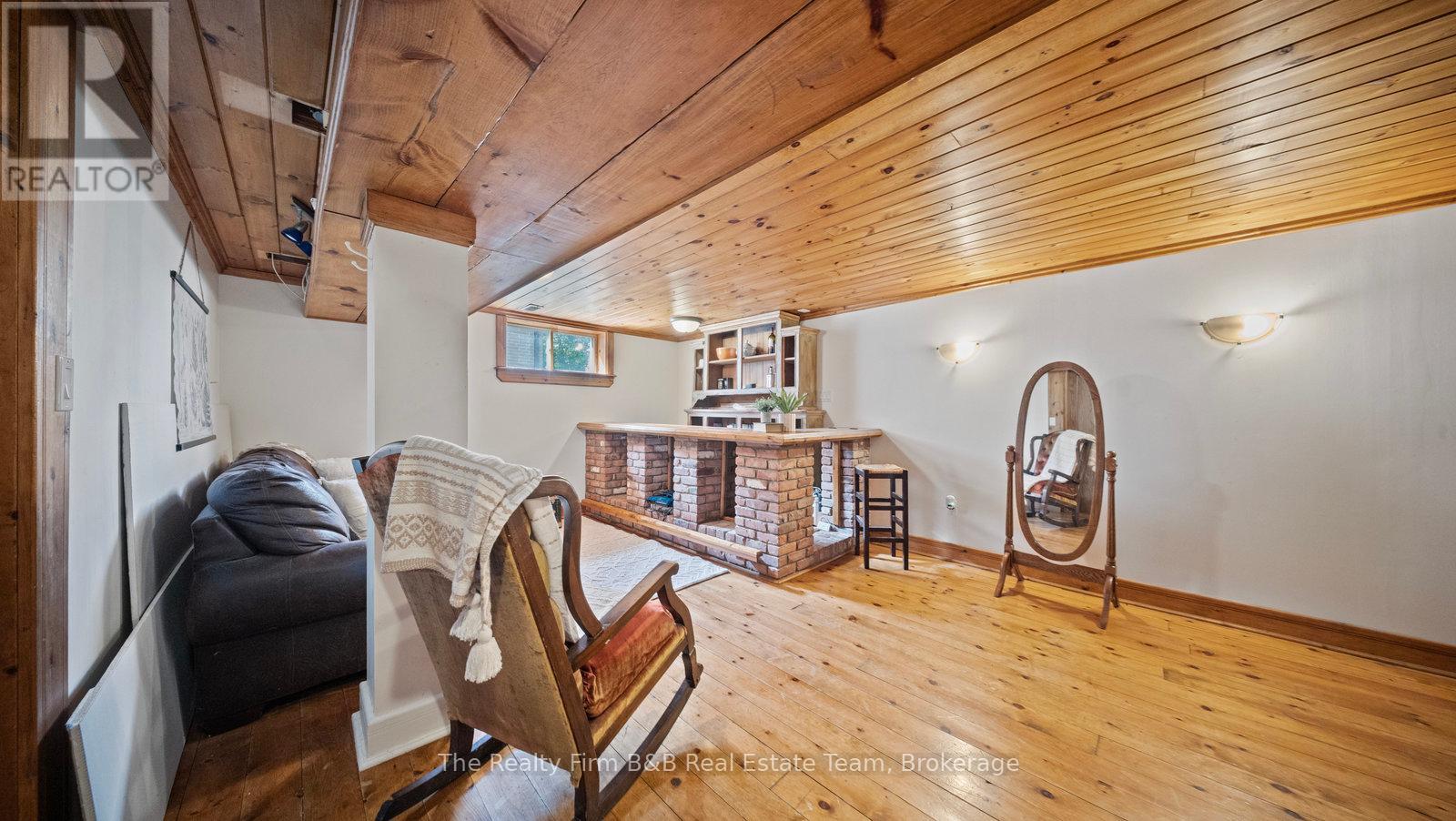 912 Alice Street, Woodstock, Ontario  N4S 2J6 - Photo 25 - X12366268