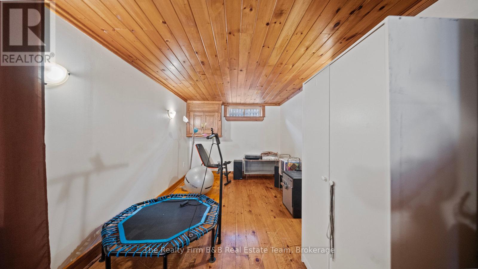 912 Alice Street, Woodstock, Ontario  N4S 2J6 - Photo 29 - X12366268