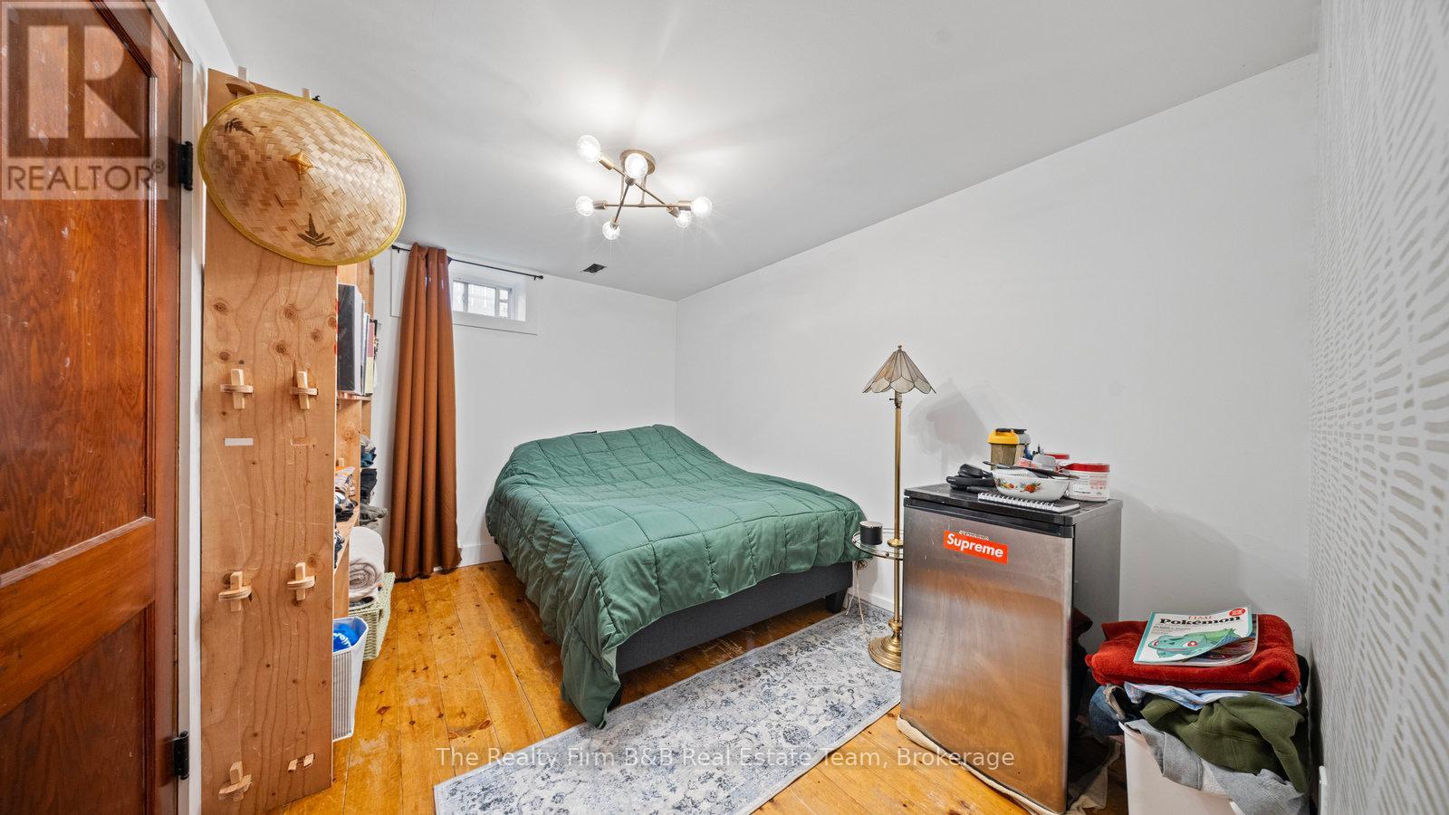 912 Alice Street, Woodstock, Ontario  N4S 2J6 - Photo 30 - X12366268
