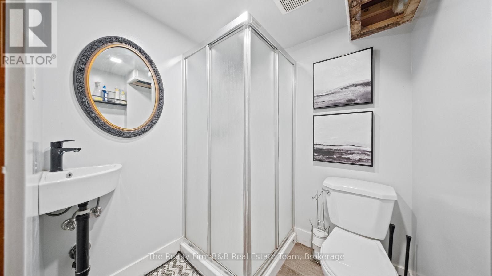 912 Alice Street, Woodstock, Ontario  N4S 2J6 - Photo 31 - X12366268