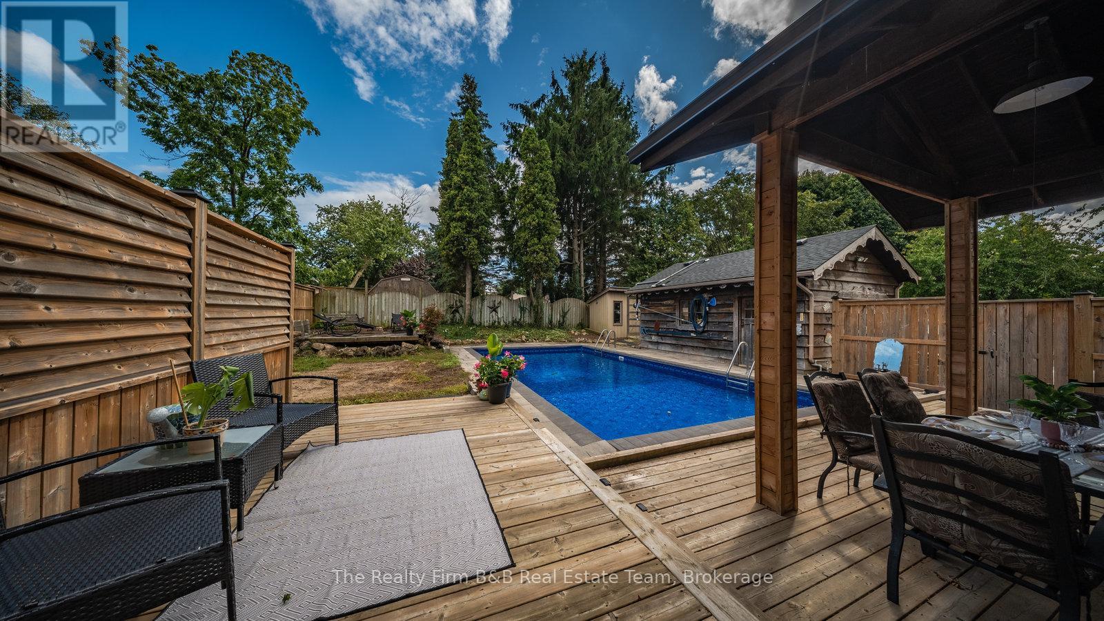 912 Alice Street, Woodstock, Ontario  N4S 2J6 - Photo 32 - X12366268