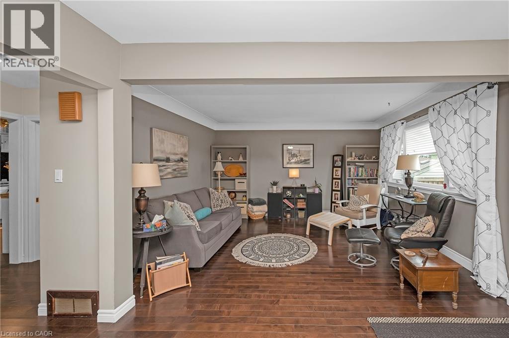 2 Cherry Avenue, Grimsby, Ontario  L3M 2G9 - Photo 9 - 40763775