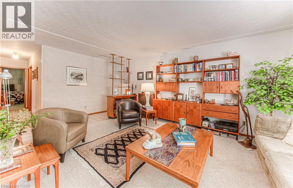 554 Sprucehill Avenue, Waterloo, Ontario  N2L 4V7 - Photo 12 - 40763042