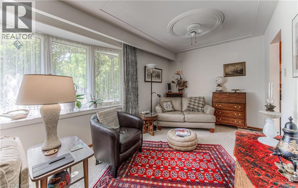 554 Sprucehill Avenue, Waterloo, Ontario  N2L 4V7 - Photo 13 - 40763042