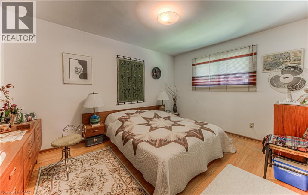 554 Sprucehill Avenue, Waterloo, Ontario  N2L 4V7 - Photo 25 - 40763042