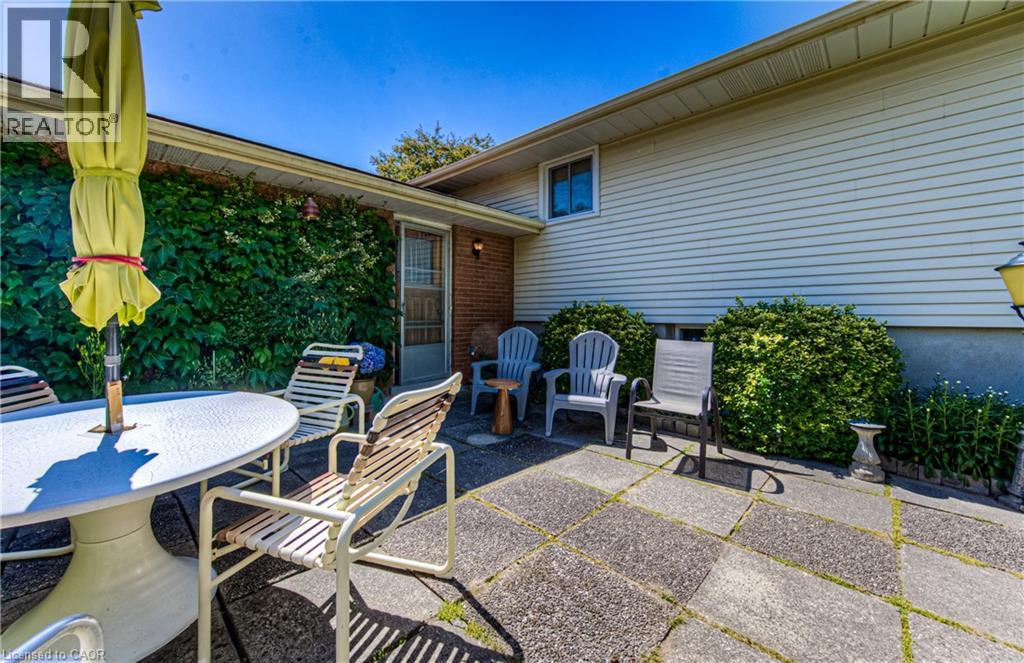554 Sprucehill Avenue, Waterloo, Ontario  N2L 4V7 - Photo 39 - 40763042