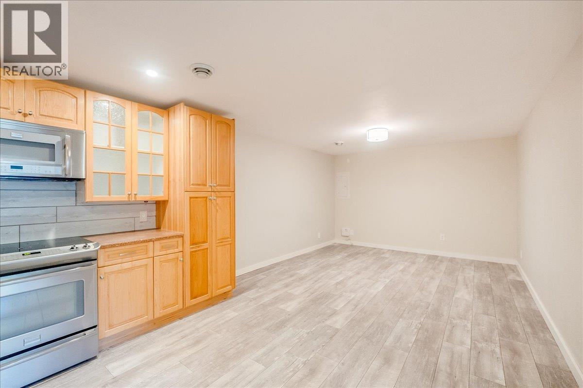 1916 Riverside Crescent, Castlegar, British Columbia  V1N 3W6 - Photo 29 - 10360683