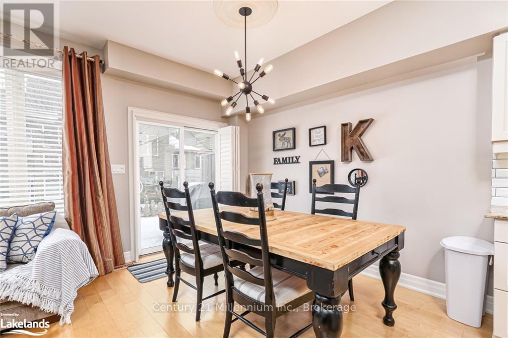 14 Wildrose Trail, Collingwood, Ontario  L9Y 0J5 - Photo 12 - S12366351