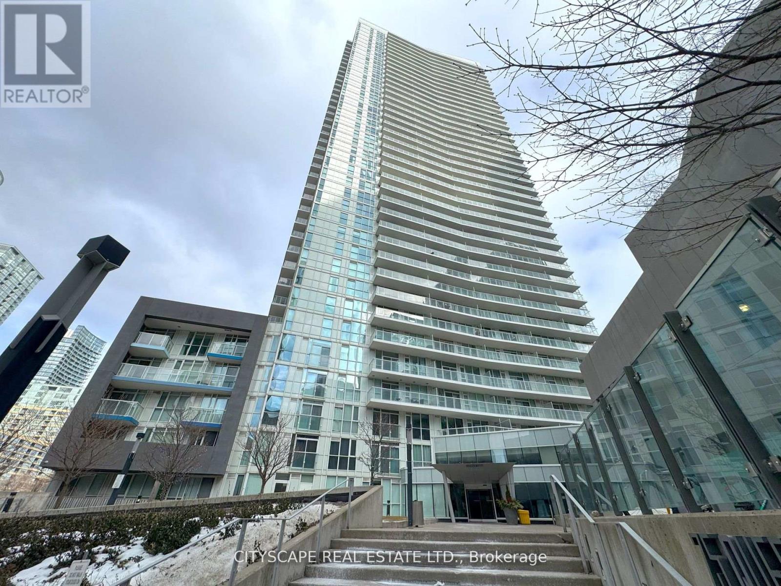 3901 - 75 QUEENS WHARF ROAD, Toronto, Ontario