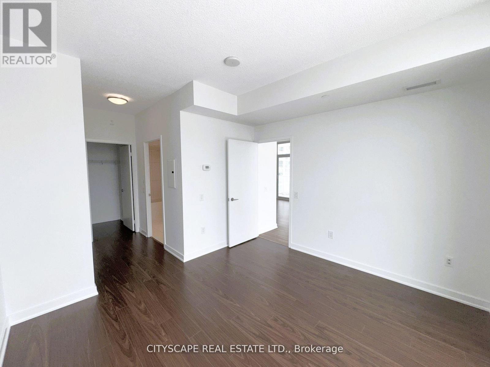 3901 - 75 Queens Wharf Road, Toronto, Ontario  M5V 0J8 - Photo 19 - C12366208