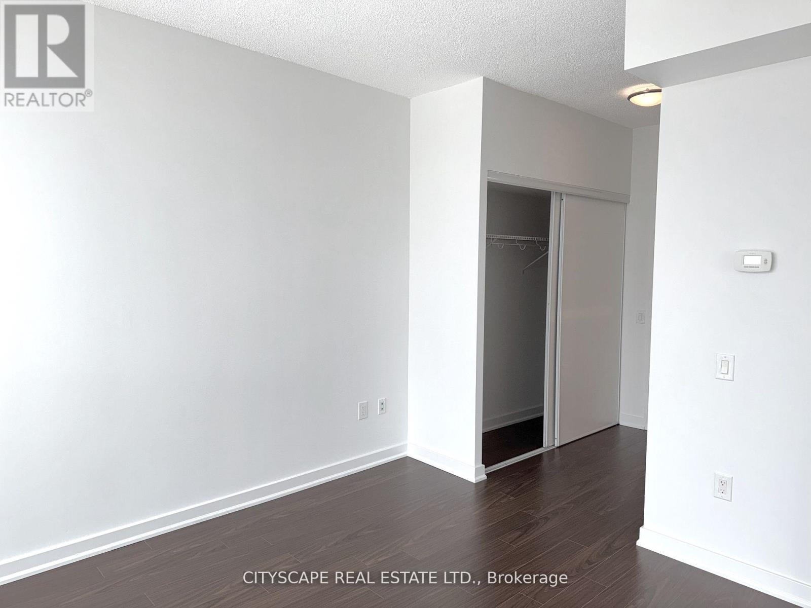 3901 - 75 Queens Wharf Road, Toronto, Ontario  M5V 0J8 - Photo 21 - C12366208