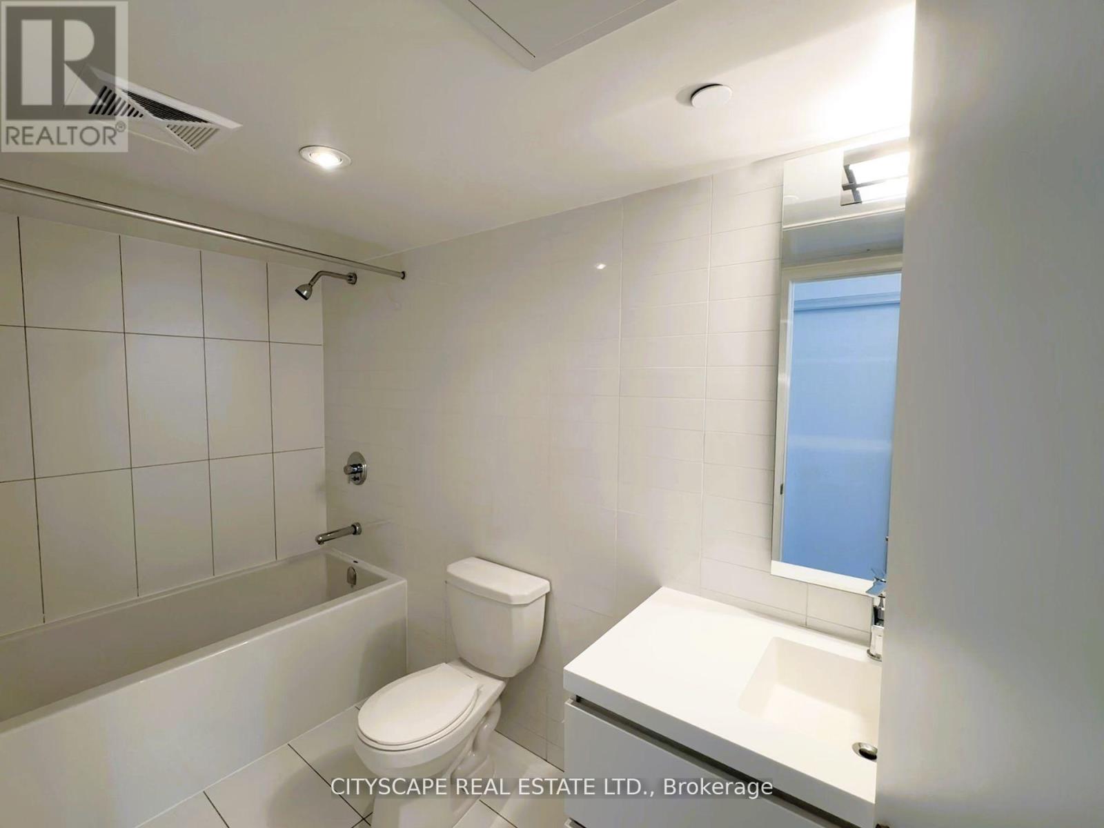 3901 - 75 Queens Wharf Road, Toronto, Ontario  M5V 0J8 - Photo 24 - C12366208