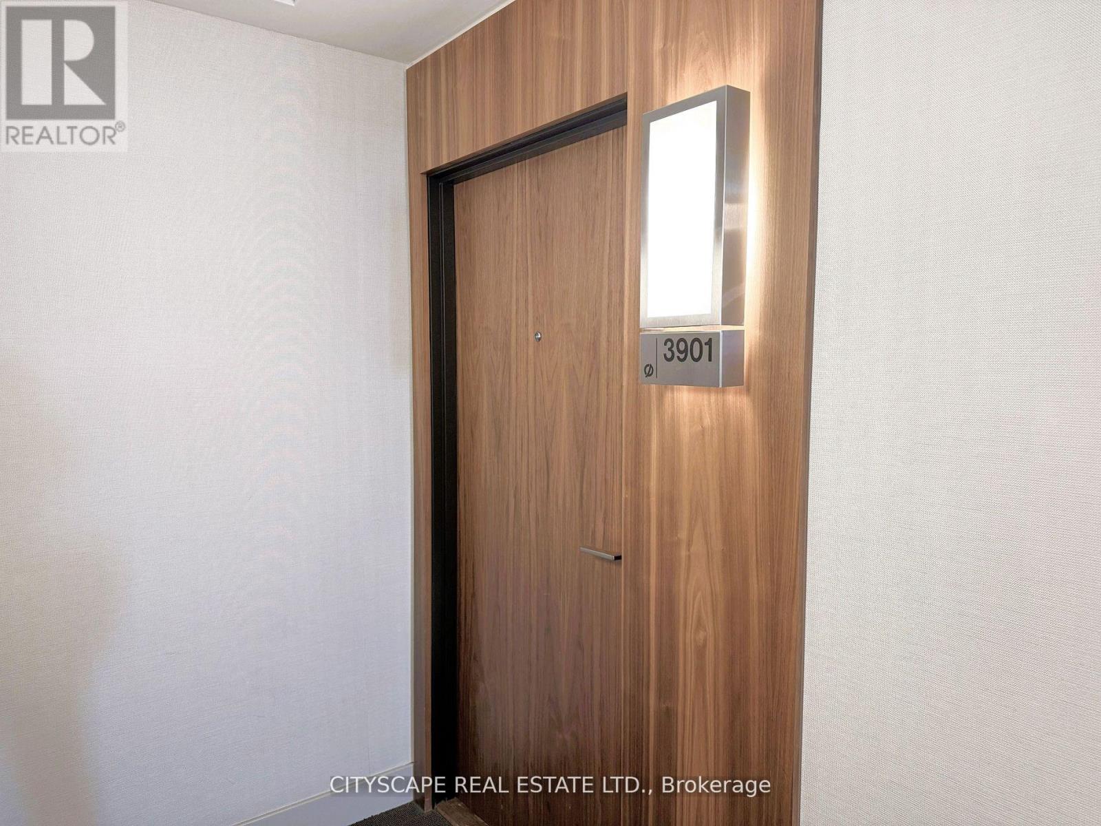 3901 - 75 Queens Wharf Road, Toronto, Ontario  M5V 0J8 - Photo 3 - C12366208