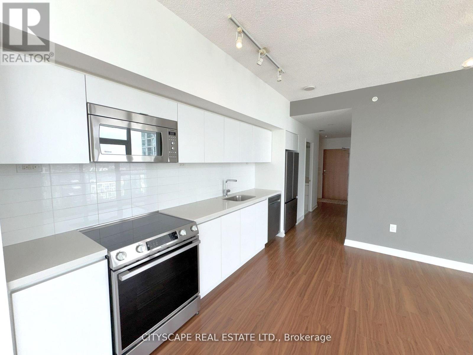 3901 - 75 Queens Wharf Road, Toronto, Ontario  M5V 0J8 - Photo 7 - C12366208