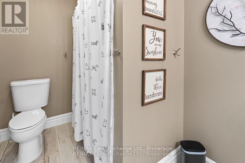 200 Trillium Drive, Saugeen Shores, Ontario  N0H 2C2 - Photo 19 - X12366306