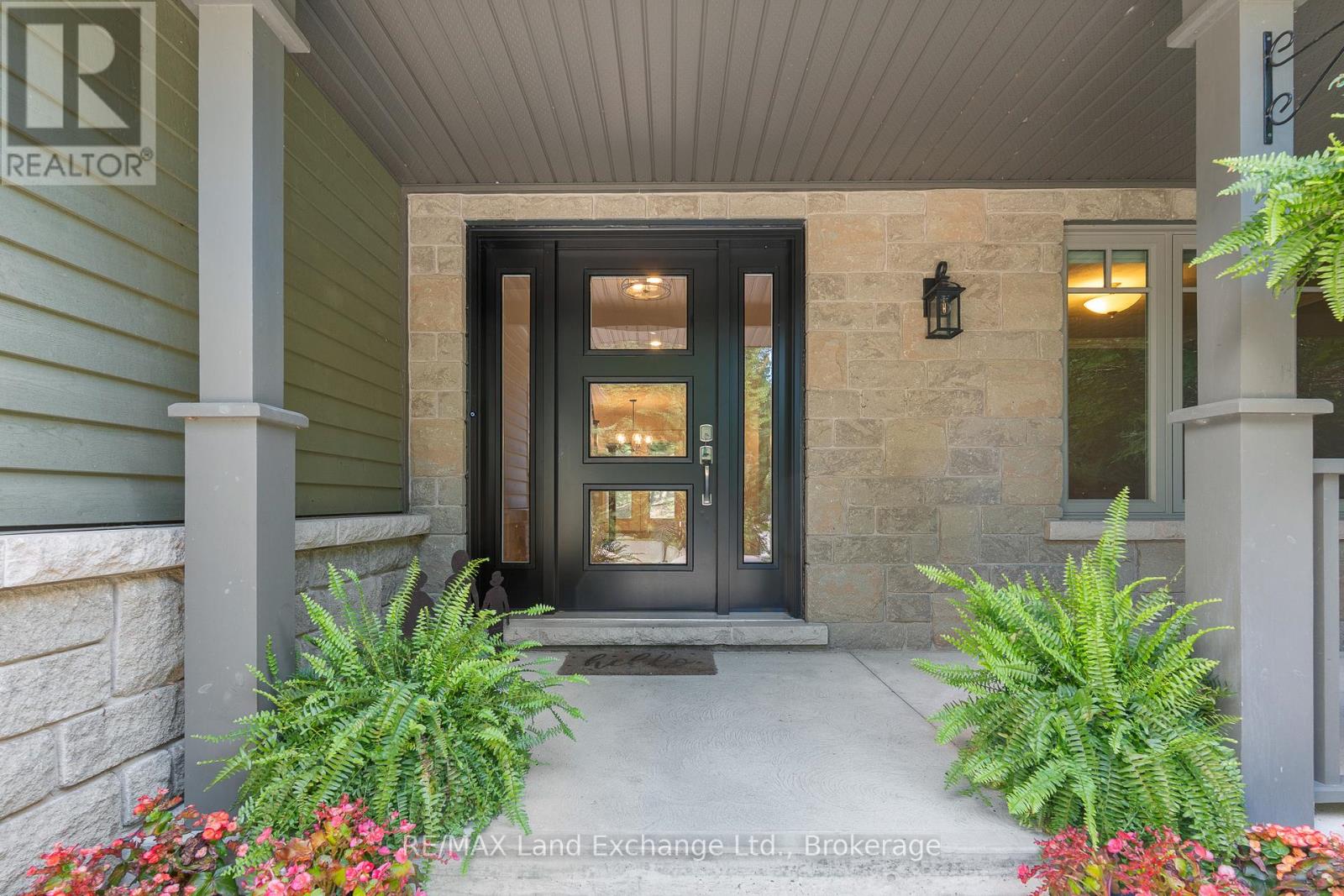 200 Trillium Drive, Saugeen Shores, Ontario  N0H 2C2 - Photo 36 - X12366306