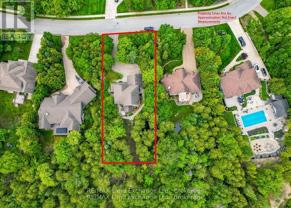 200 Trillium Drive, Saugeen Shores, Ontario  N0H 2C2 - Photo 4 - X12366306