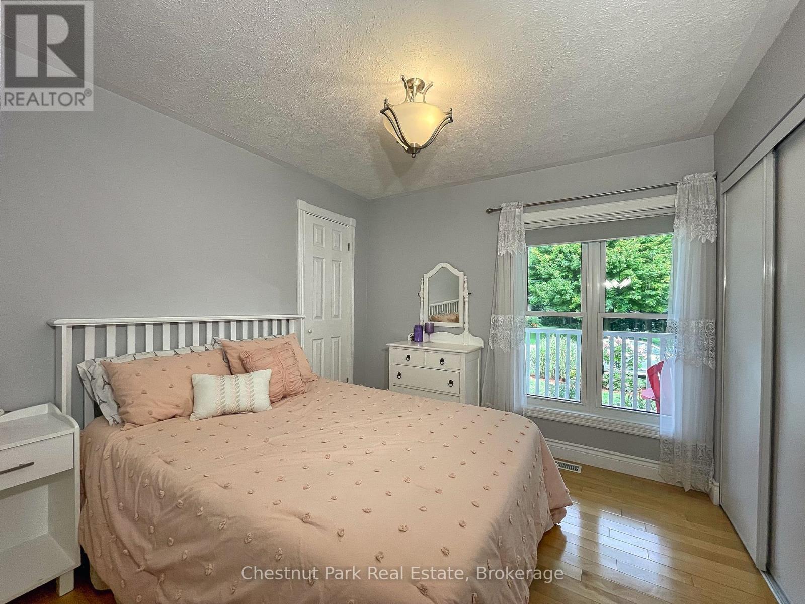 171 Beattie Street, Owen Sound, Ontario  N4K 6X3 - Photo 16 - X12366362