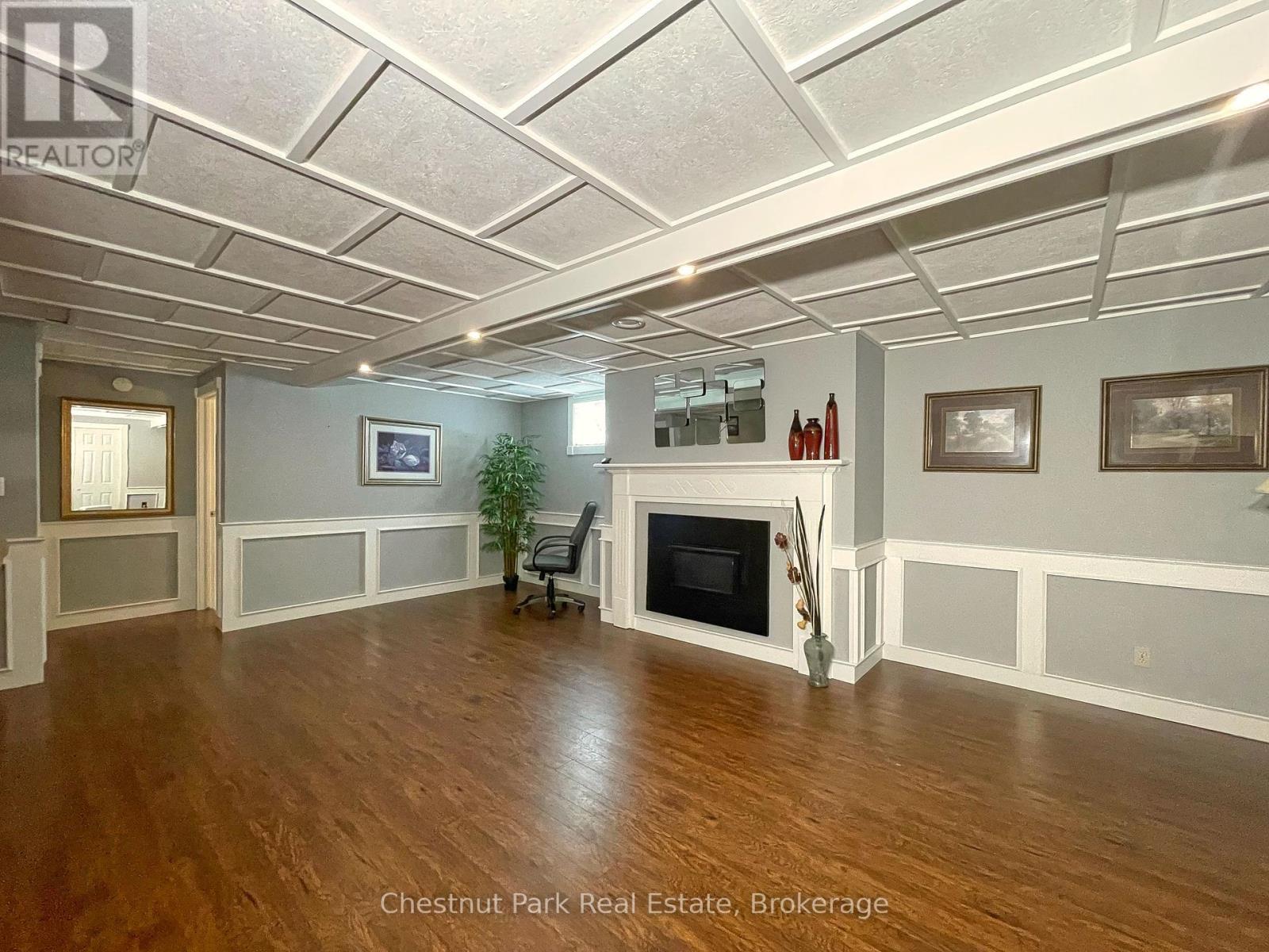 171 Beattie Street, Owen Sound, Ontario  N4K 6X3 - Photo 19 - X12366362