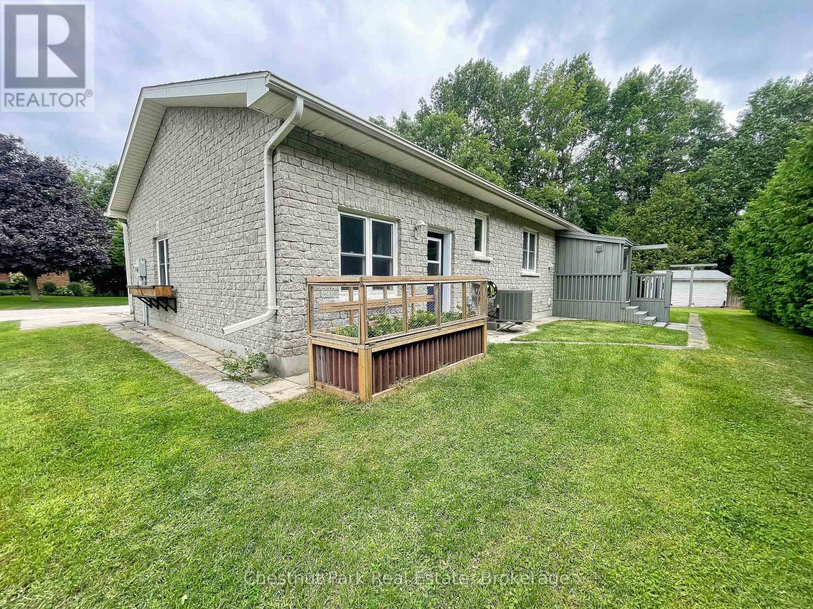 171 Beattie Street, Owen Sound, Ontario  N4K 6X3 - Photo 28 - X12366362