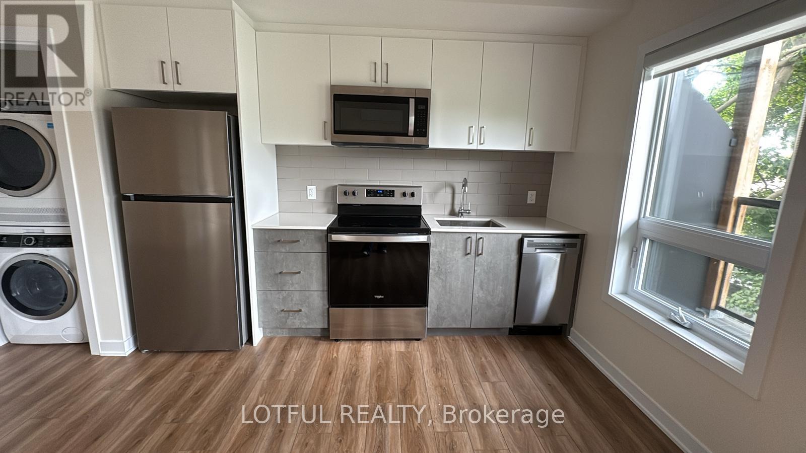 203 - 630 Churchill Avenue N, Ottawa, Ontario  K1Z 5E8 - Photo 3 - X12366328