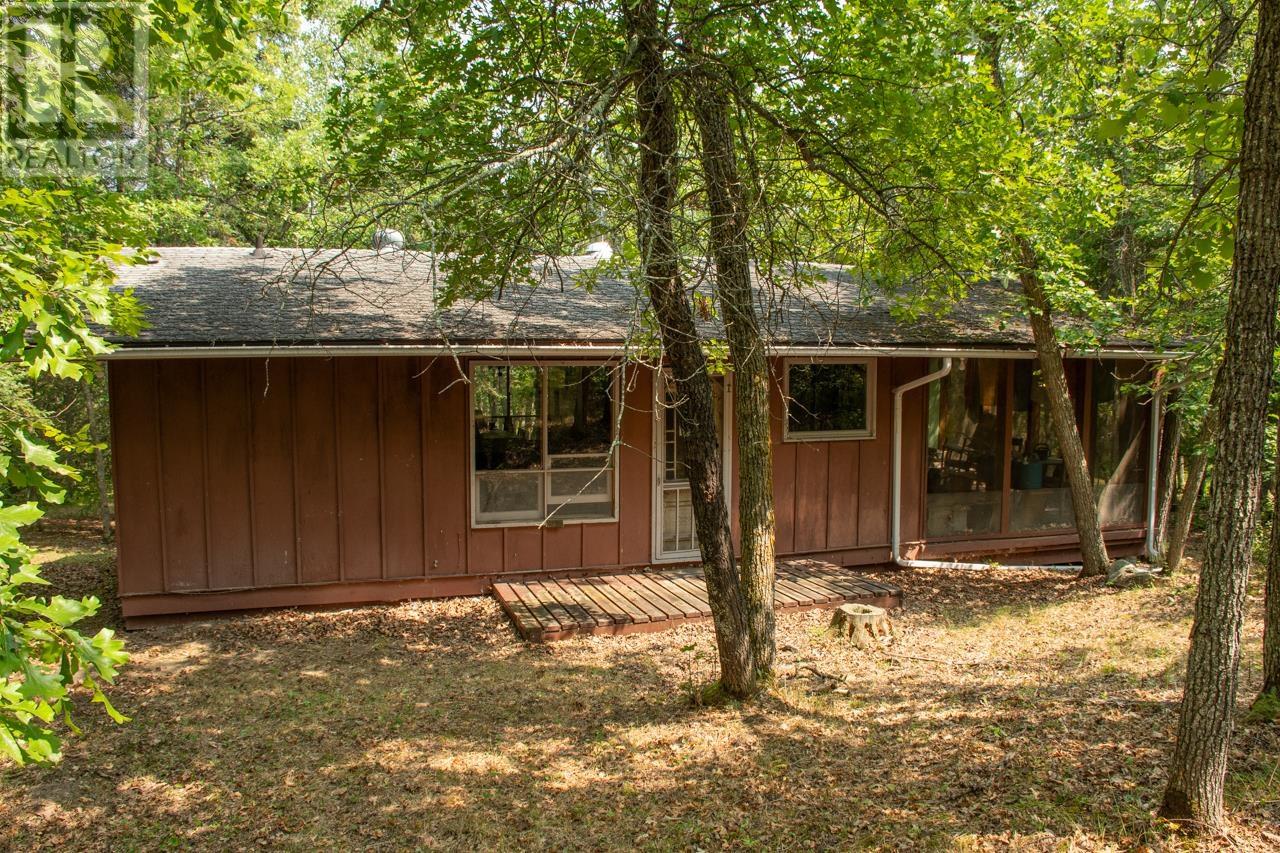 40 Ottilie Road, Morson, Ontario