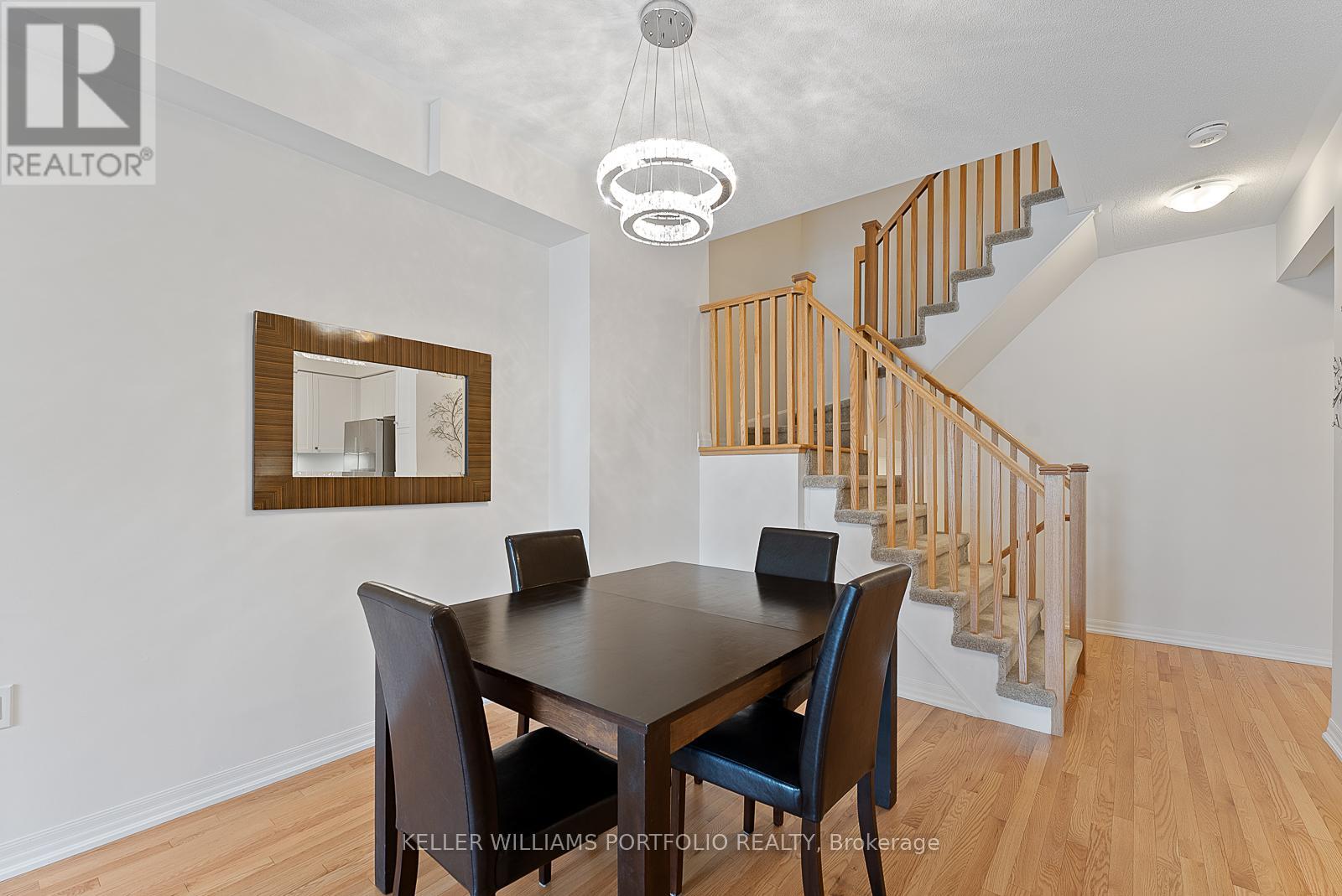 137 Bravo Lane, Newmarket, Ontario  L3X 0L2 - Photo 17 - N12366199