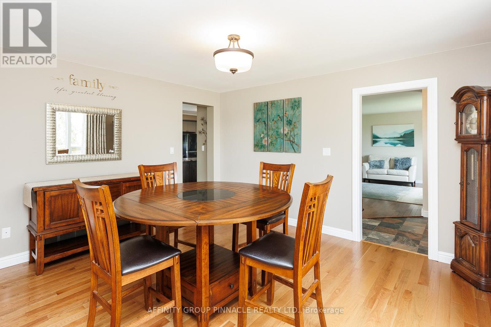 730 The Glen Road, Kawartha Lakes, Ontario  K0M 2T0 - Photo 17 - X12366261