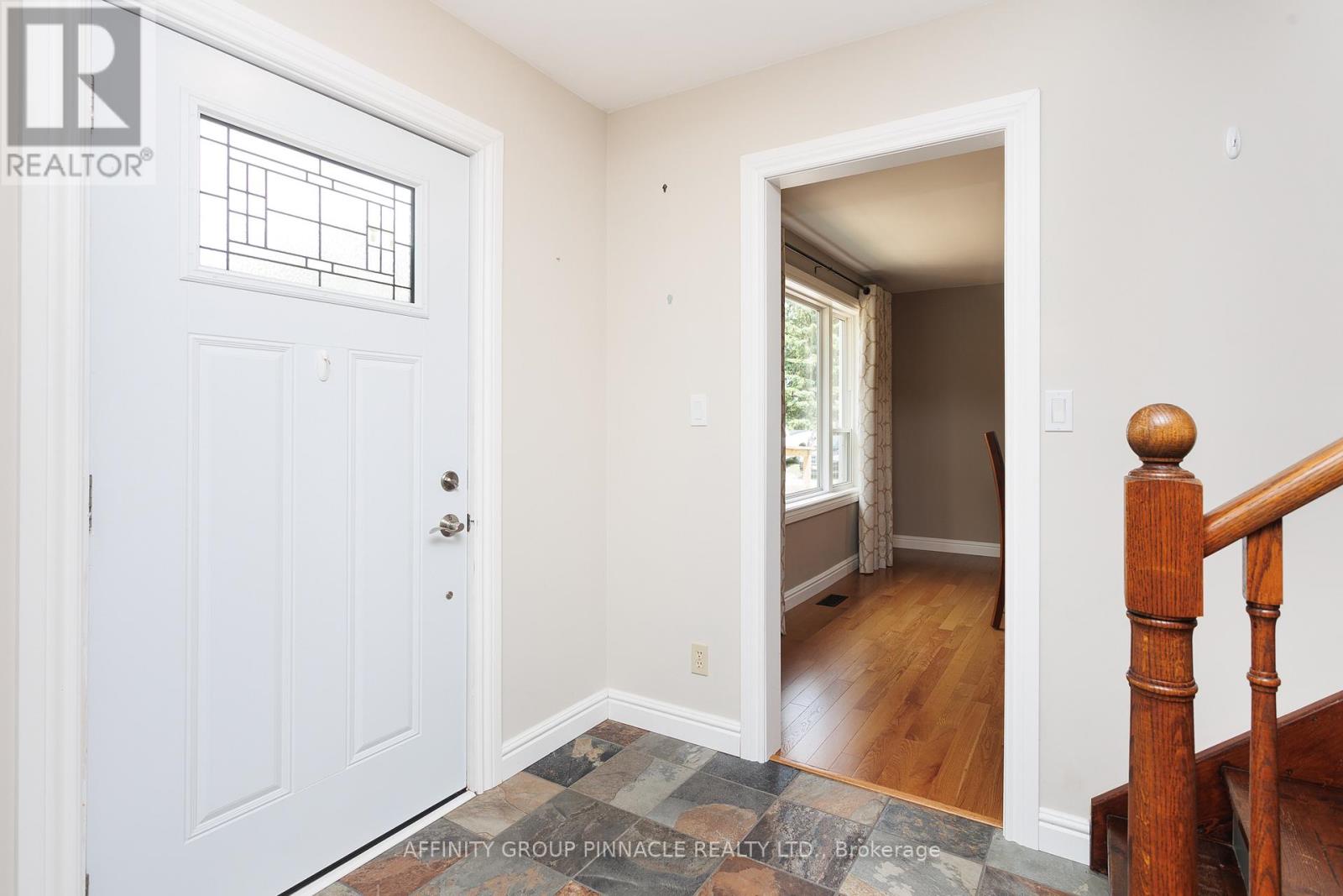 730 The Glen Road, Kawartha Lakes, Ontario  K0M 2T0 - Photo 8 - X12366261