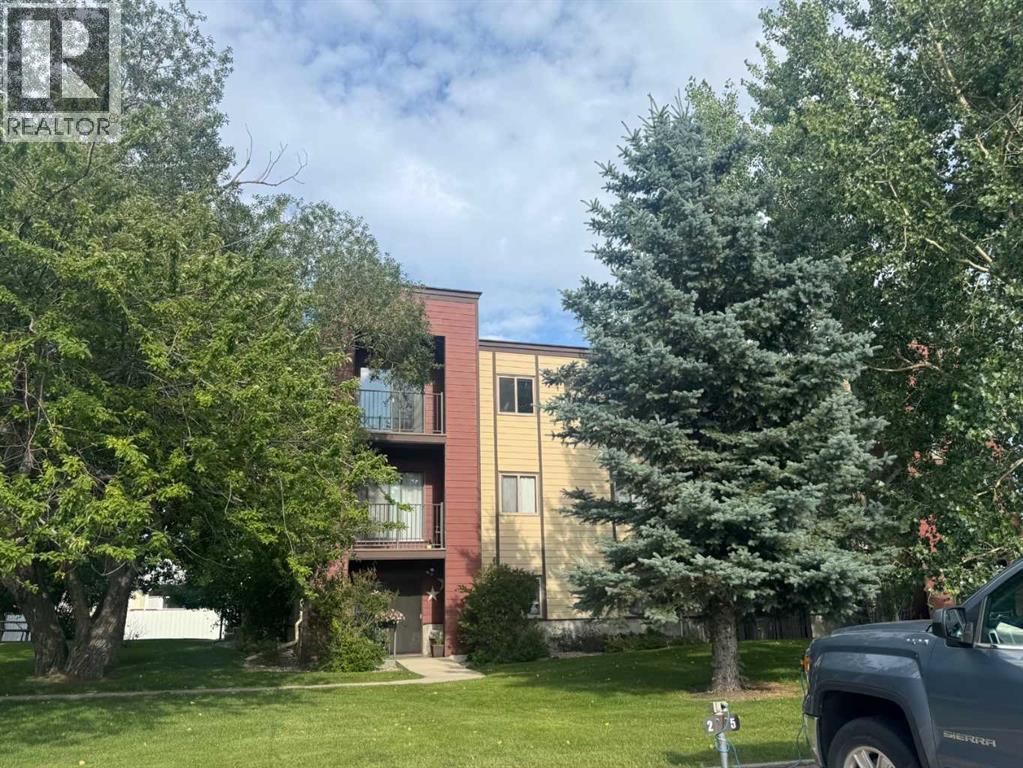 15, 3440 23 Avenue S, Lethbridge, Alberta  T1K 4K4 - Photo 1 - A2241294