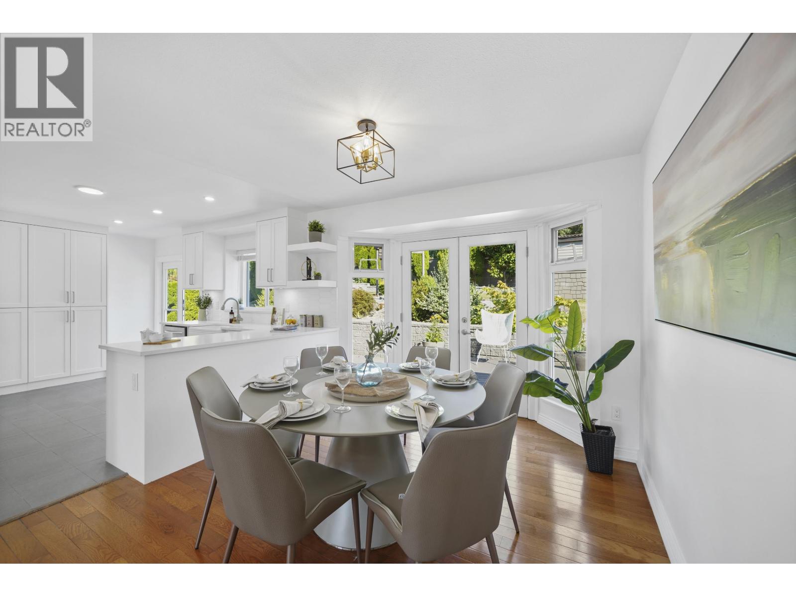 2541 Bluebell Avenue, Coquitlam, British Columbia  V3E 2H5 - Photo 6 - R3040513