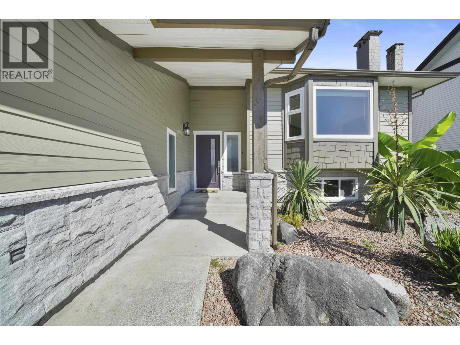 2541 Bluebell Avenue, Coquitlam, British Columbia  V3E 2H5 - Photo 33 - R3040513