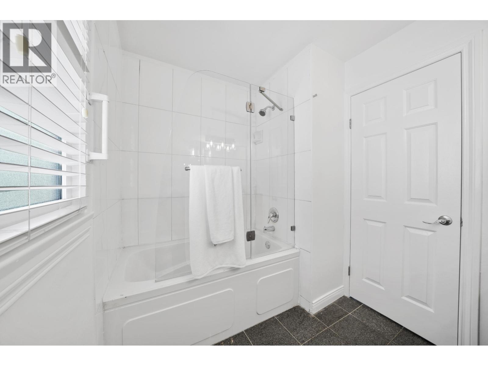 2541 Bluebell Avenue, Coquitlam, British Columbia  V3E 2H5 - Photo 22 - R3040513