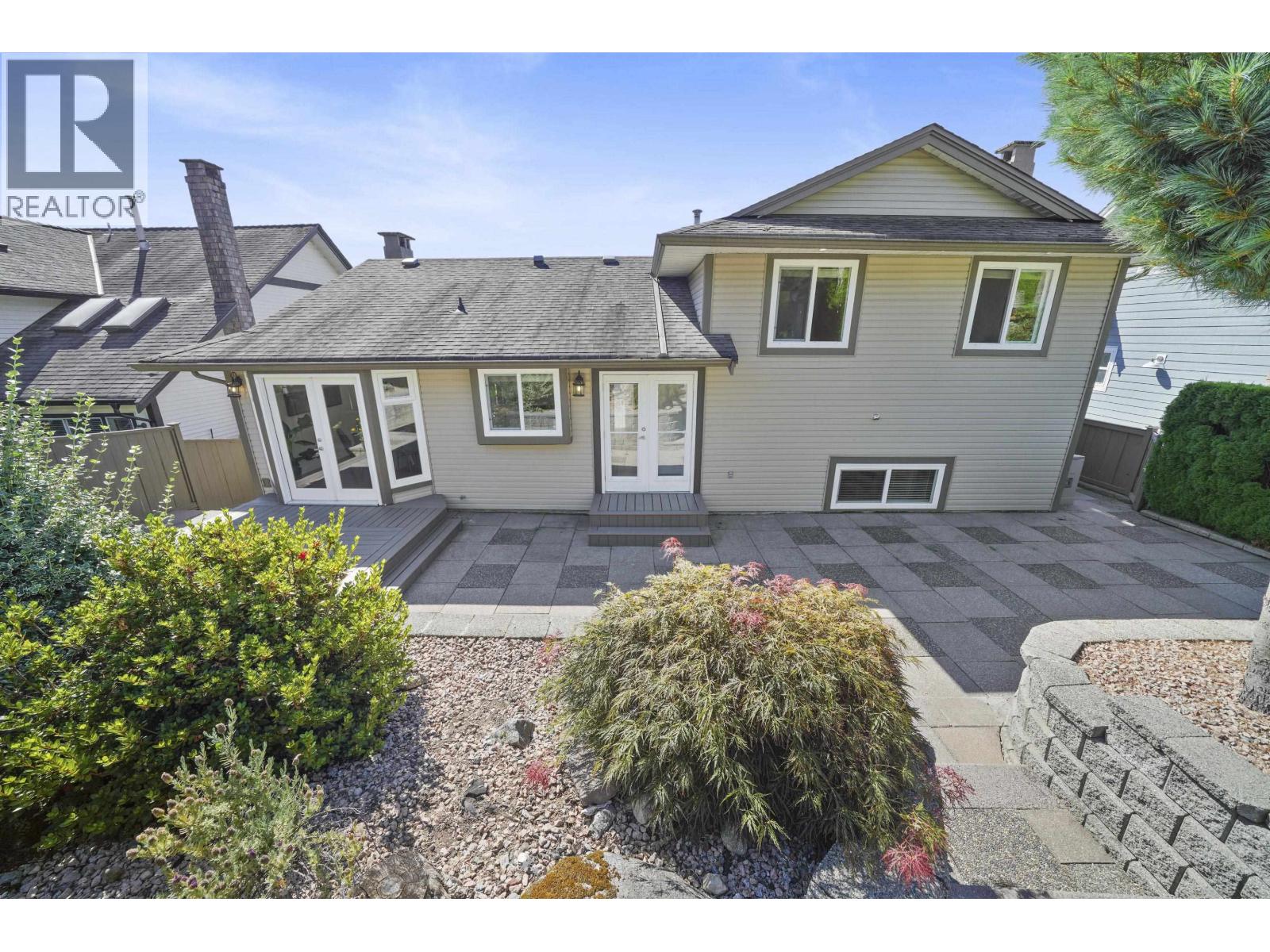 2541 Bluebell Avenue, Coquitlam, British Columbia  V3E 2H5 - Photo 37 - R3040513
