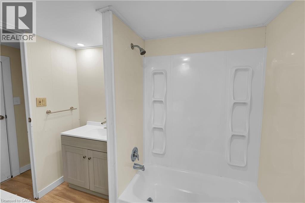 4595 Abigail Lane, Beamsville, Ontario  L3J 0W1 - Photo 15 - 40763609