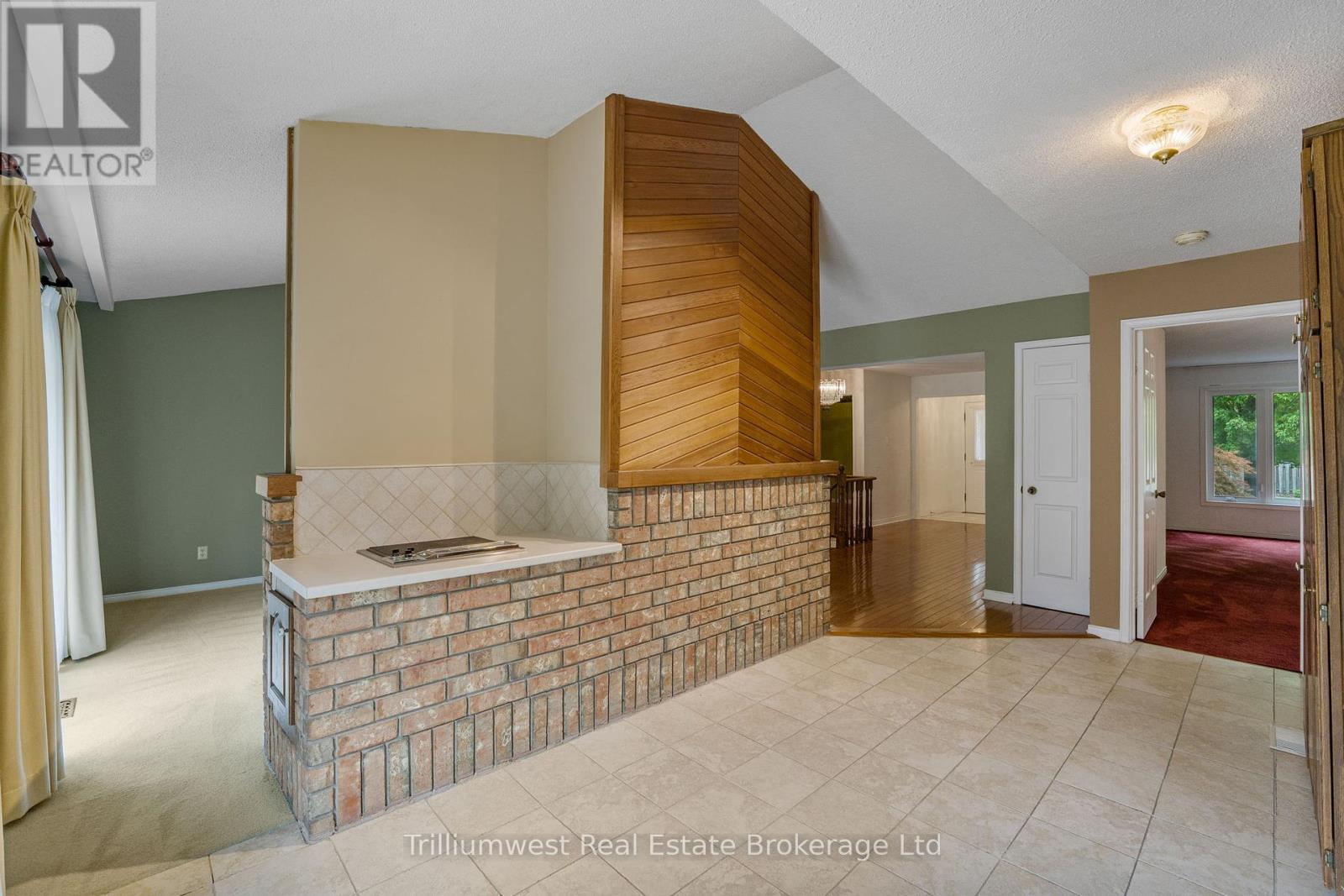 444 Bonny Meadow Road, Oakville, Ontario  L6J 6J2 - Photo 16 - W12364988