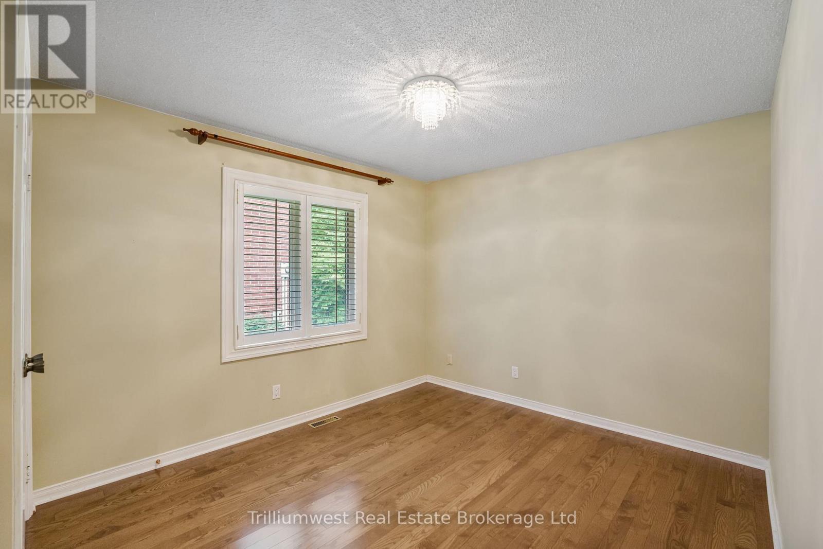 444 Bonny Meadow Road, Oakville, Ontario  L6J 6J2 - Photo 25 - W12364988